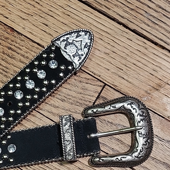 Guess Studded Black Belt with Silver Bling Buckle Westrtn Cowgirl Vintage - Picture 3 of 16
